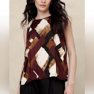 EUC Banana Republic Abstract Print Pleated Sleeveless Top size XS